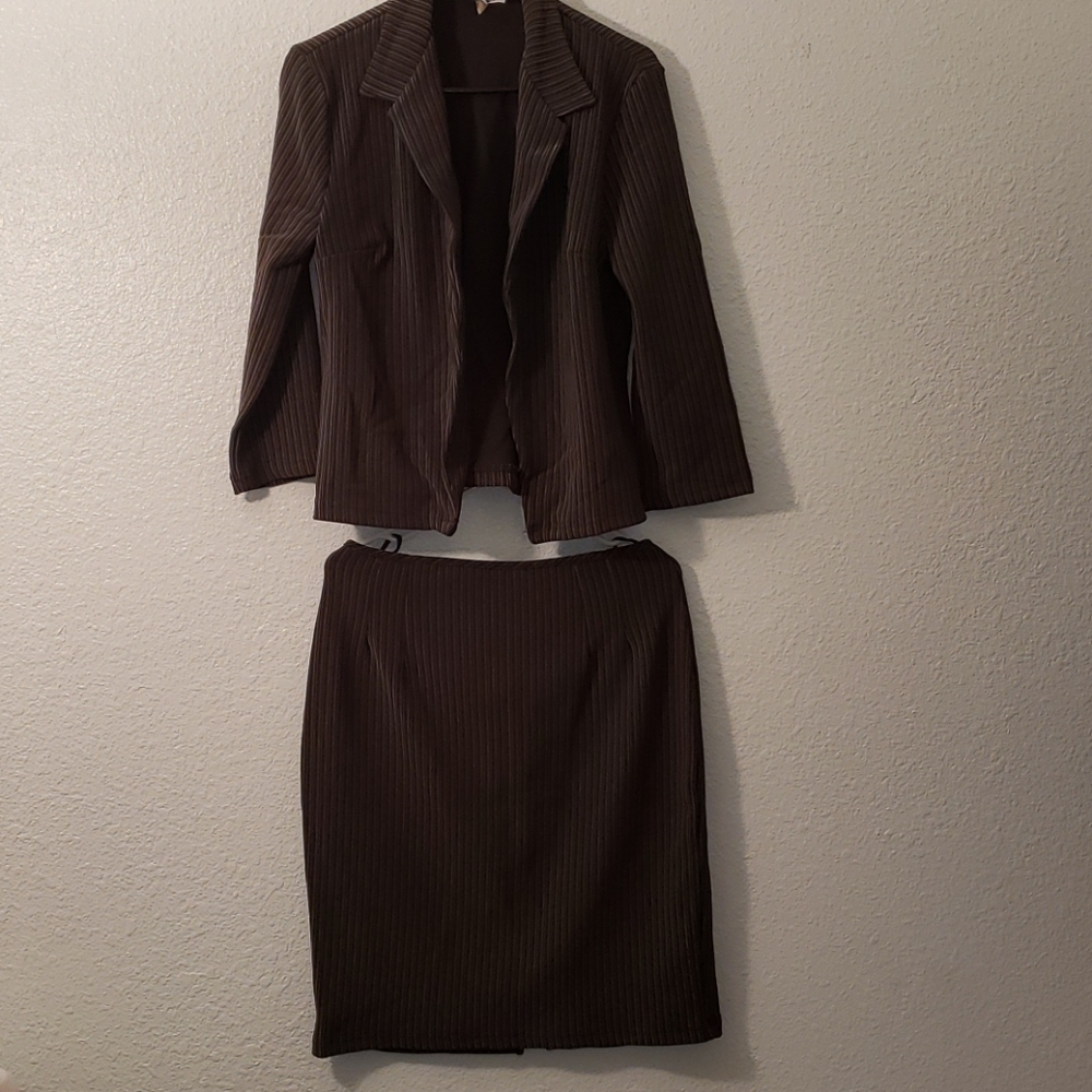 Women's 2 piece suit